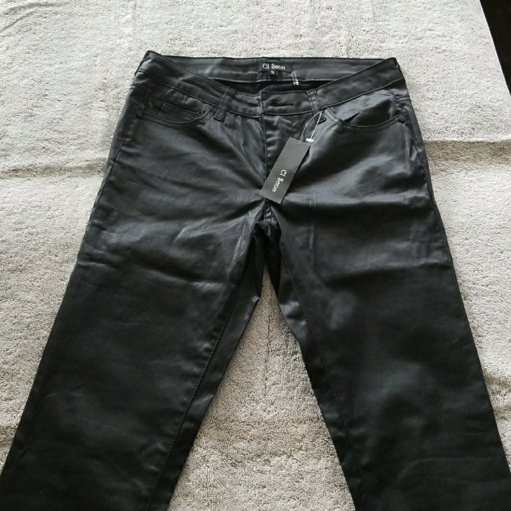 Co Sono - Picture 2 of 2